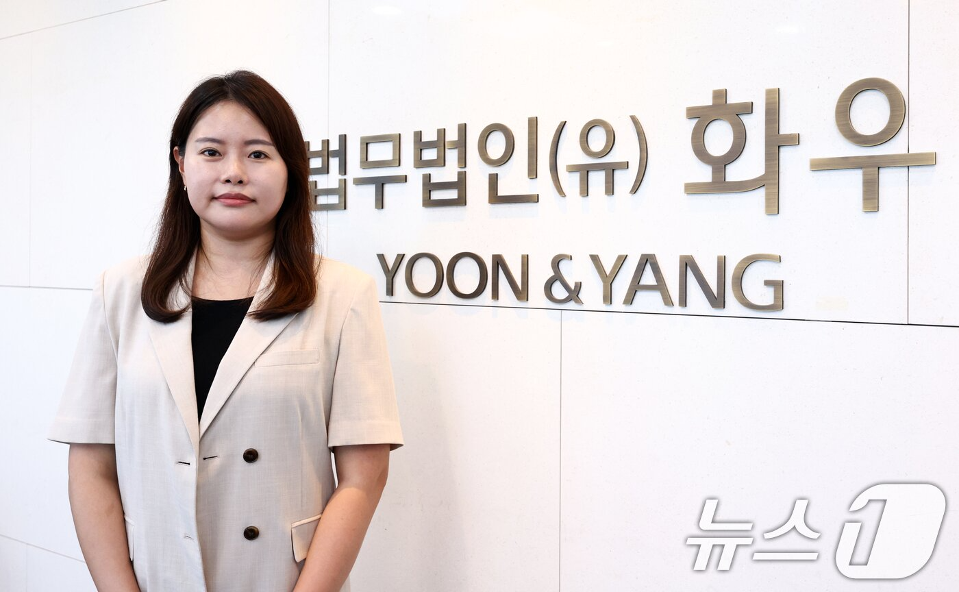 '수저 하나 놨더니 급여 환수?'…억울함 풀어준 5년차 공익변호사